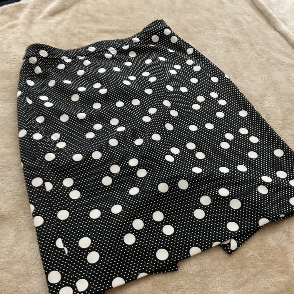 Limited black and white polka dot skirt